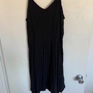 Gap size Medium black simple A line dress